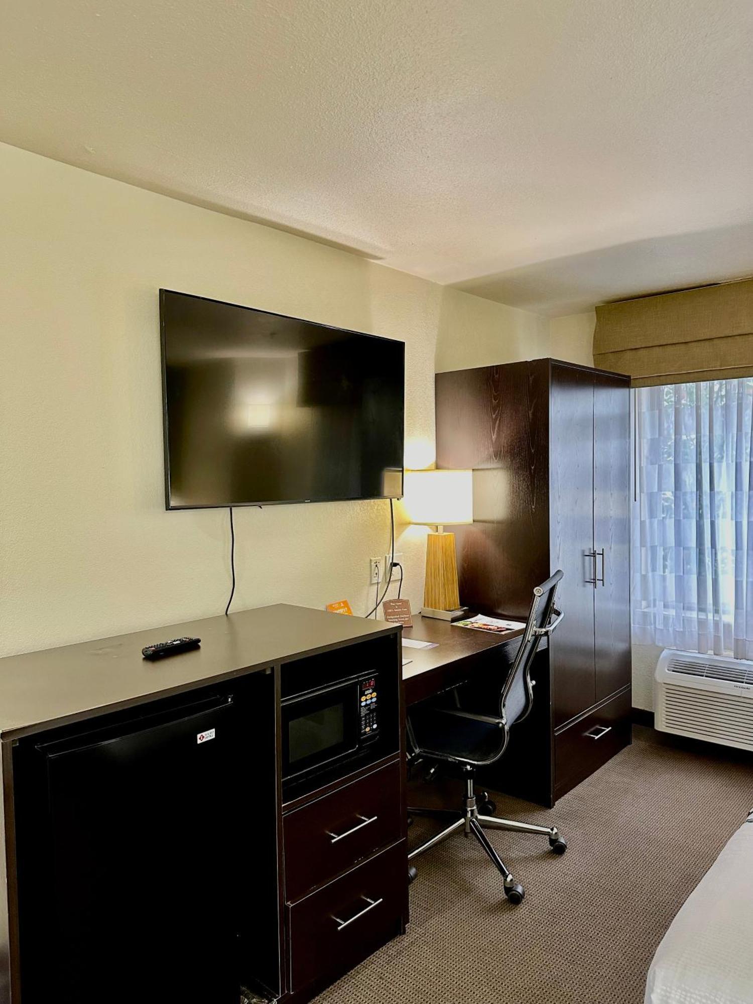 Sleep Inn & Suites Tulsa Central I-44 Eksteriør bilde