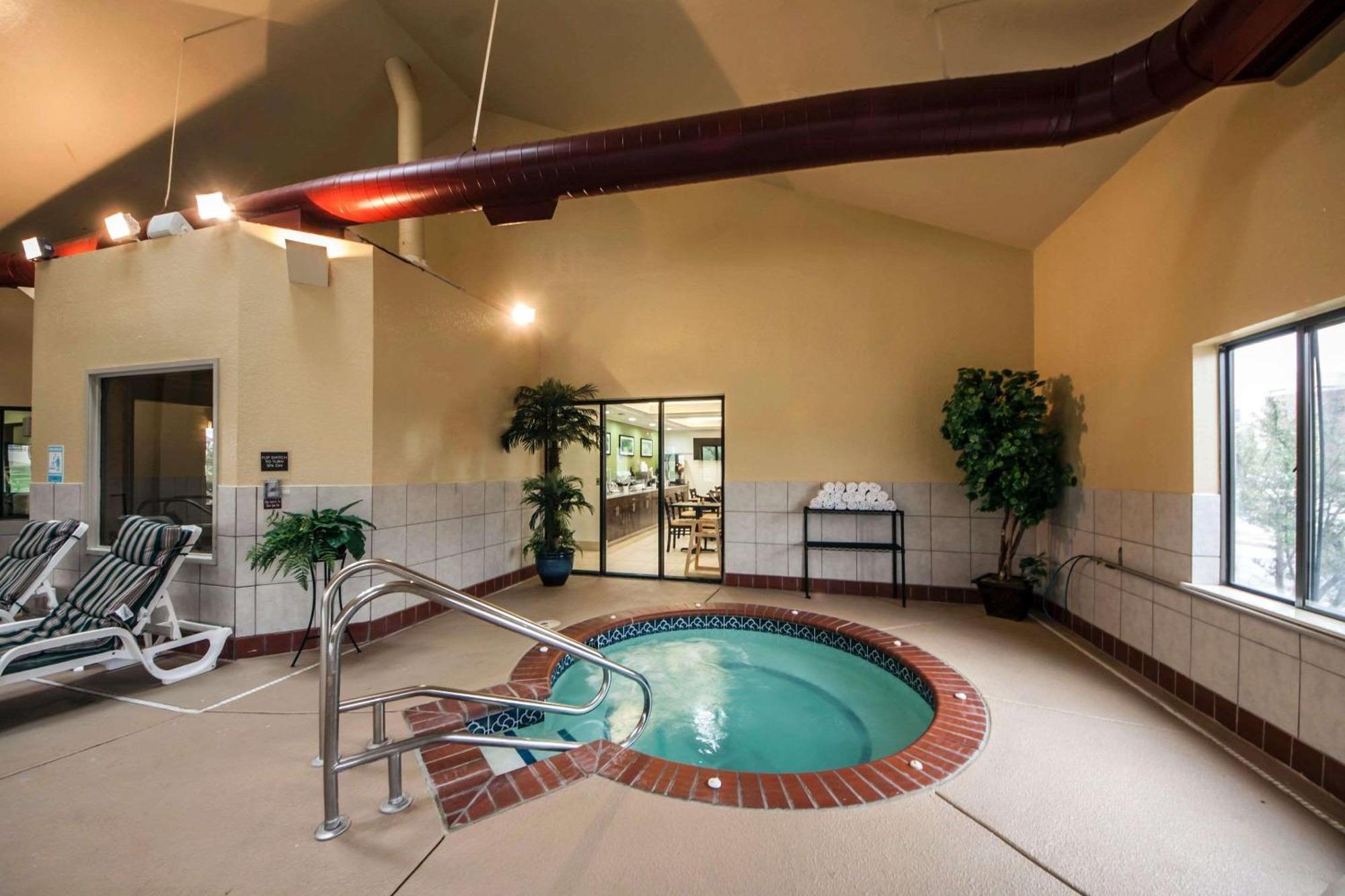 Sleep Inn & Suites Tulsa Central I-44 Eksteriør bilde